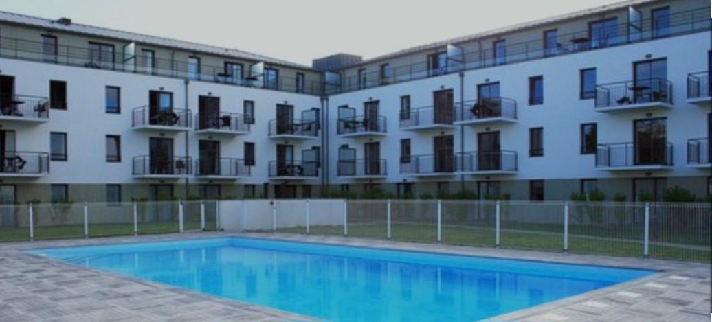 Les Thermes 508 - Appt Avec Piscine Partagee 콩카르노 외부 사진